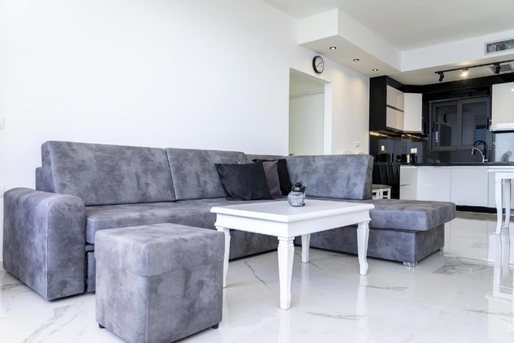 Elite - Seafront Appartement *